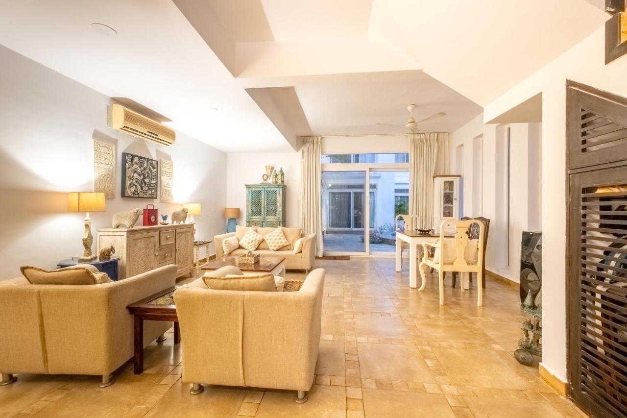 Snowdrop- Exquisite 3Bhk Villa With Pool- Candolim By Staymonkey Calangute Exterior foto