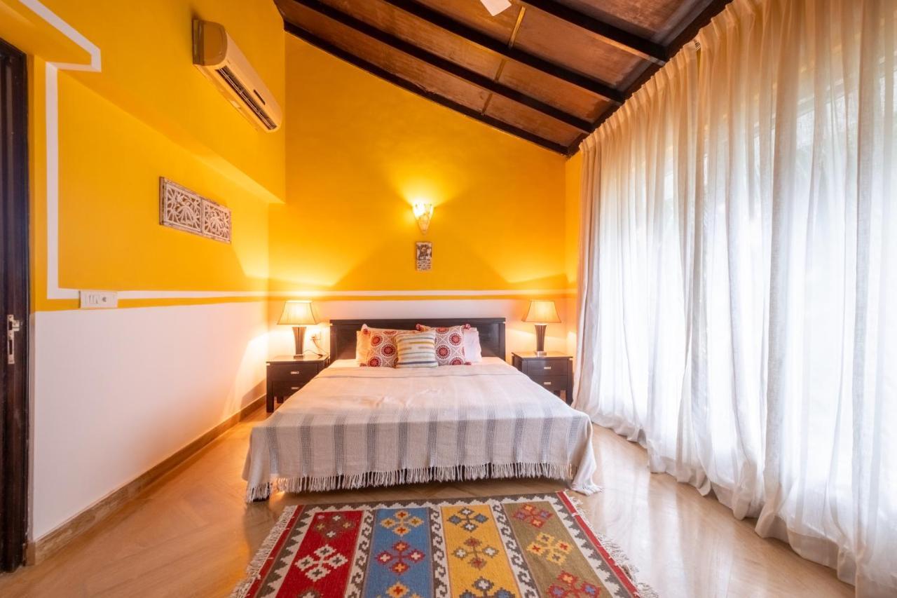 Snowdrop- Exquisite 3Bhk Villa With Pool- Candolim By Staymonkey Calangute Exterior foto